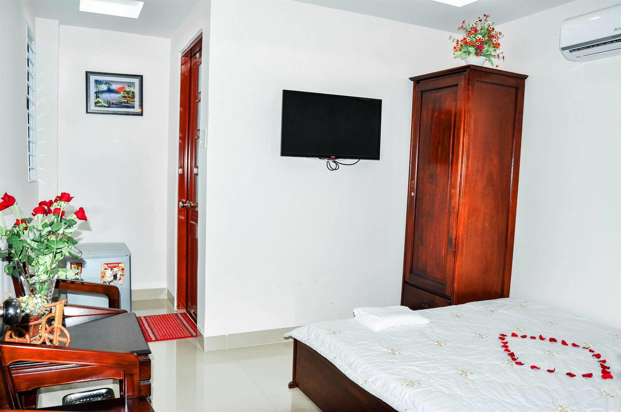Thien Thanh Hotel - E Dragon Nha Trang Zewnętrze zdjęcie