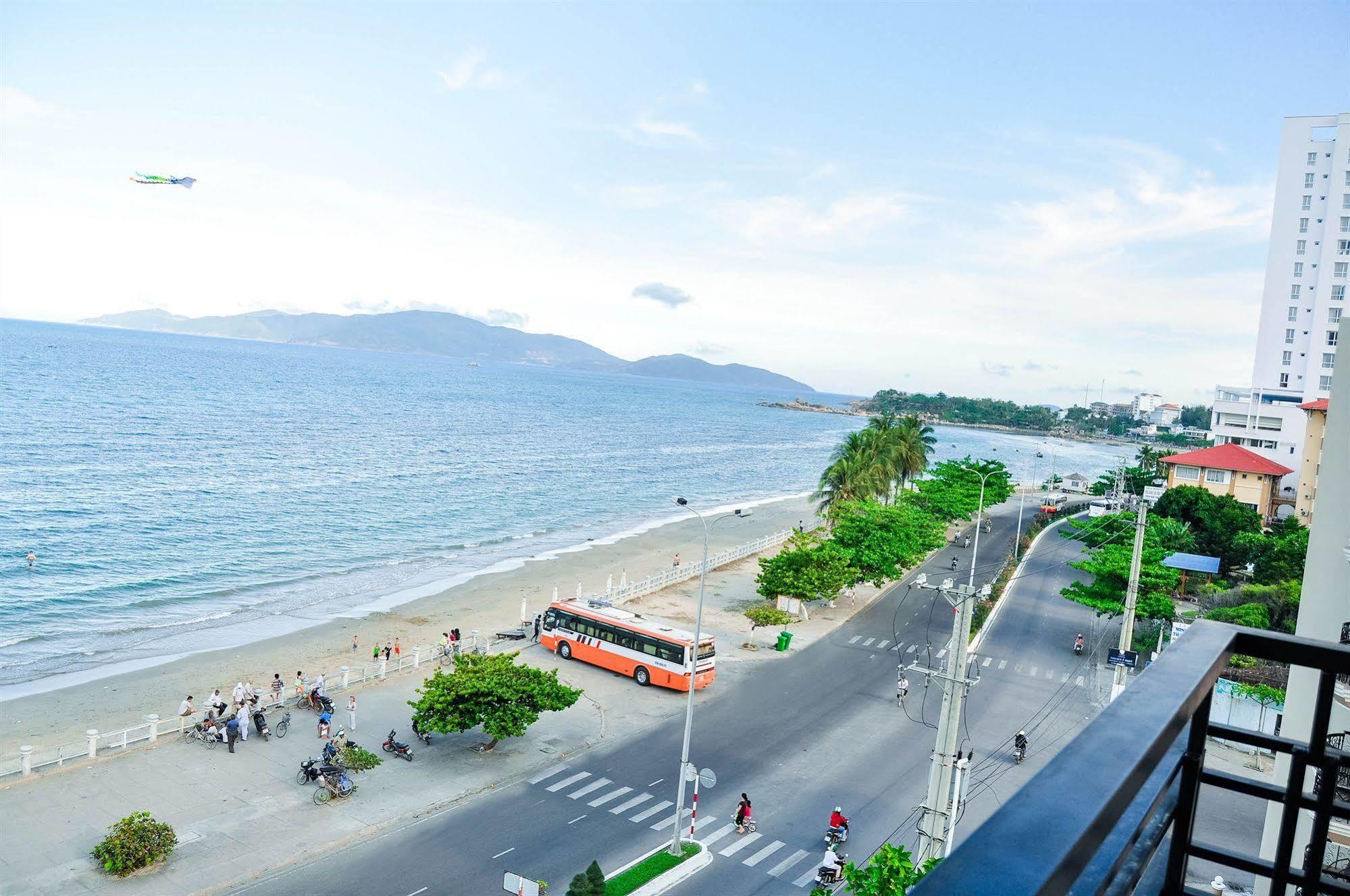 Thien Thanh Hotel - E Dragon Nha Trang Zewnętrze zdjęcie